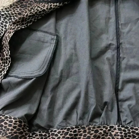 TOV Holy animal print short zipper jacket size med/large 42 with zipper - Picture 10 of 11